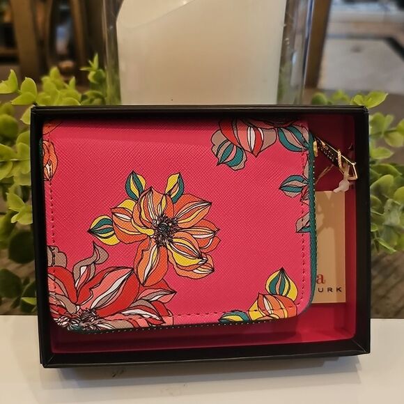 Floral Pink Wallet Trina Turk NWT - Picture 1 of 11